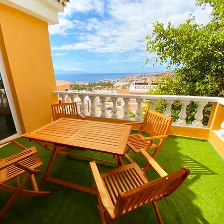 Appartamento Ocean View Apartment, *